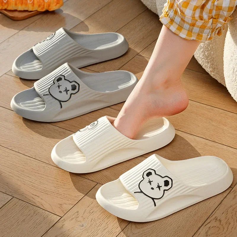 Summer Slippers for Women Men Y2k Fashion Home Cartoon Bear EVA Soft Soled Non-Slip Slipper Indoor Outdoor Couple Beach Slippers