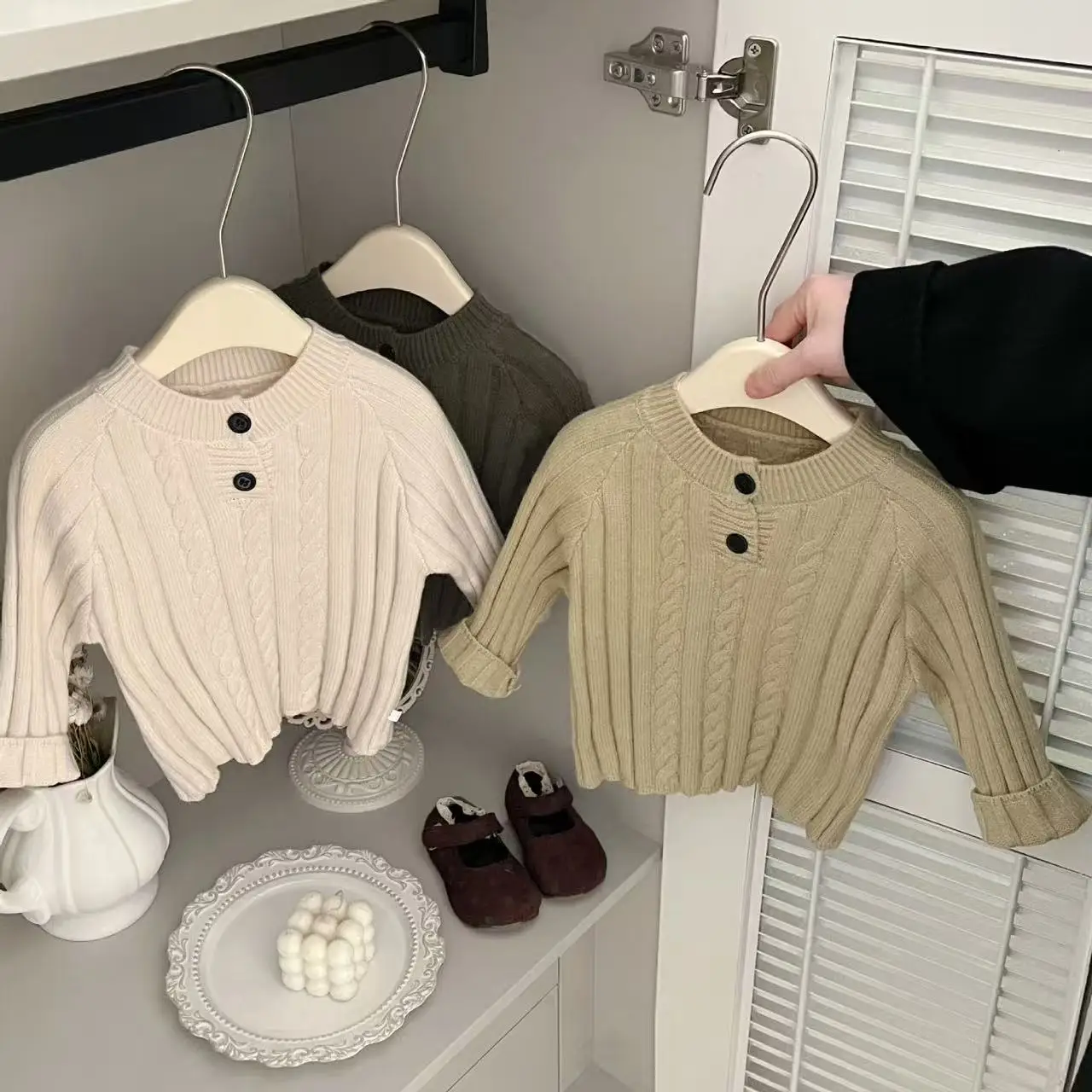 

Baby Autumn Knit Sweater Korean Temperament Little Girl Stylish Twist Solid Colour jumper Spring Children's Fashionable Clothes