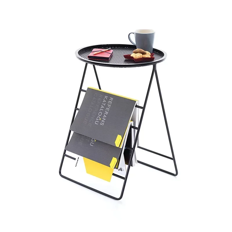You can put books and newspapers, and the water cup is not afraid of stagnant water. Use the small side of the bed