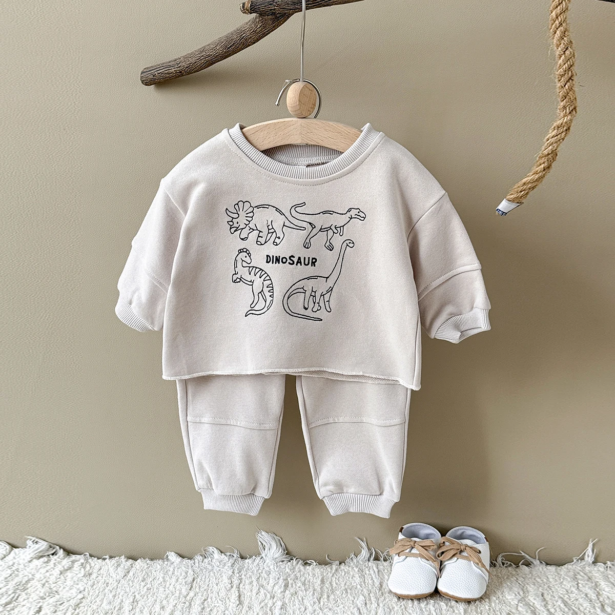 Unisex Baby 2Pcs Dinosaur Outfit, Cartoon Dino Print Sweatshirt + Cuffed Jogger Pants, Toddler Boys Girls Autumn Tracksuit Set
