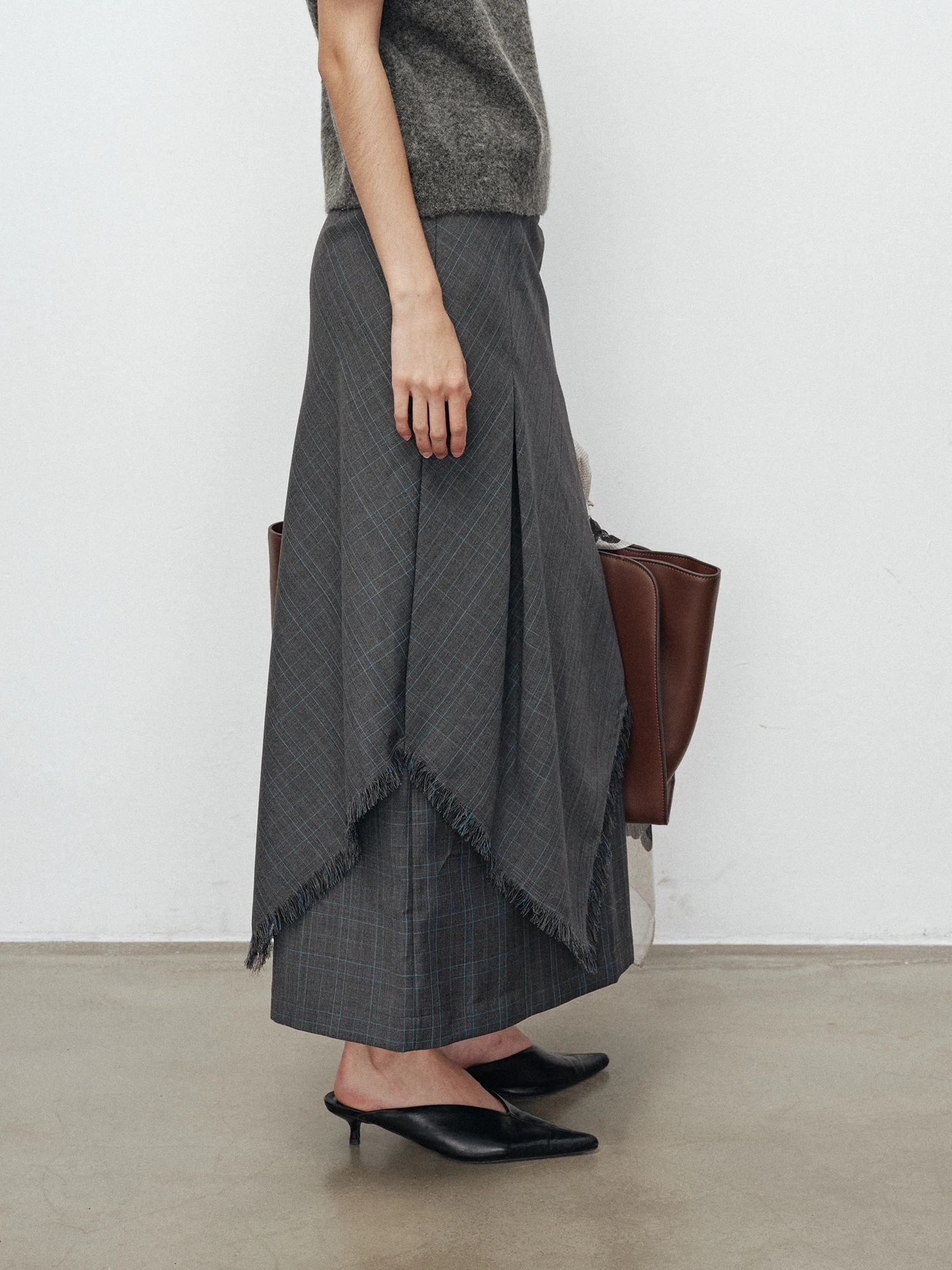 

Юбка Changi с шерстяными бахромами, средней посадки, H-образного силуэта, для повседневной носки, 70% шерсть, 30% полиэстер, осенняя