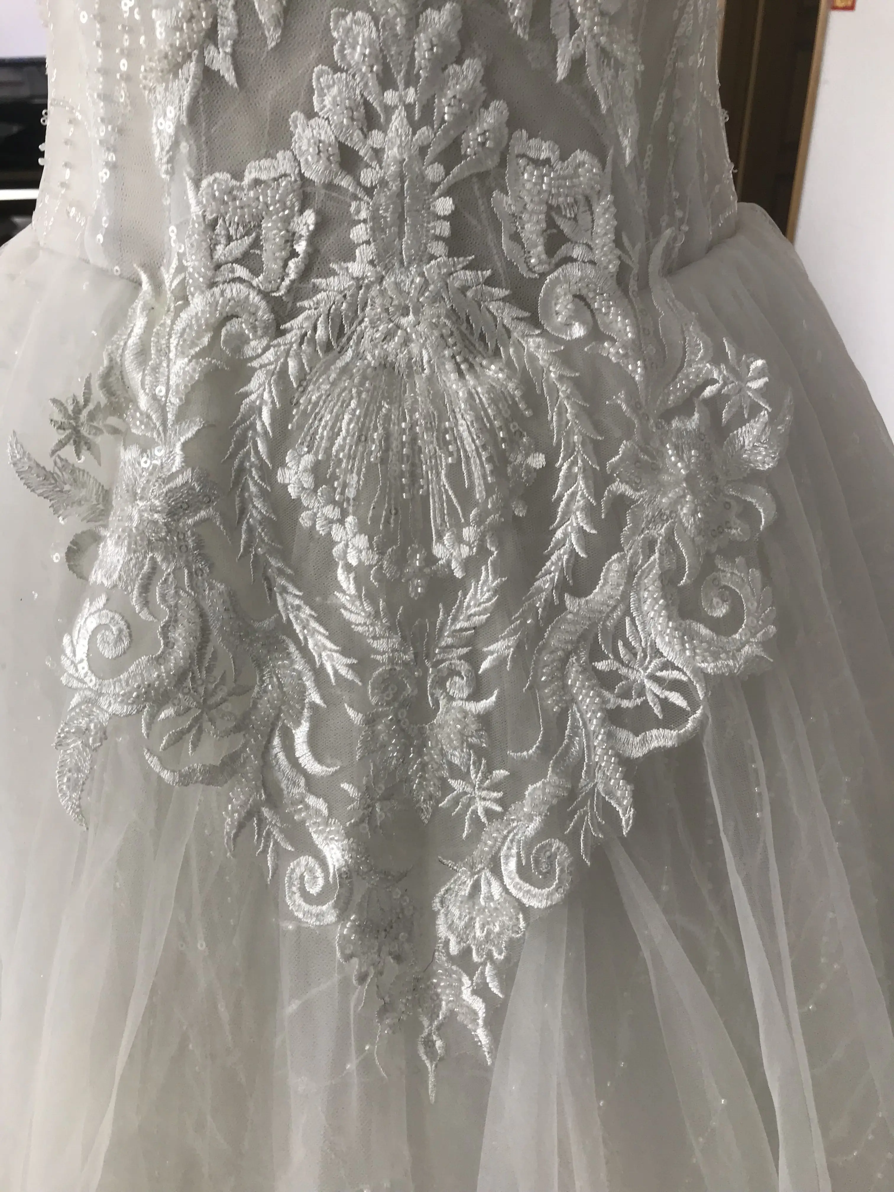 Cloverbridal A-Lijn Kralen Van Schouder Vestido Novia 2023 Vloerlengte Snelle Verzending Korting Glitter Tule Bruidsjurk My009