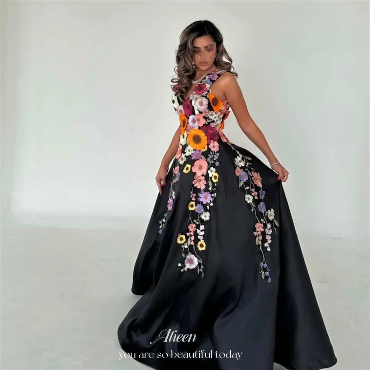 Aileen Black Prom Dress Ball Gown V-Neck Appliques Evening Dresses Floor Length Party Event Special Occasion Long Fit Customized