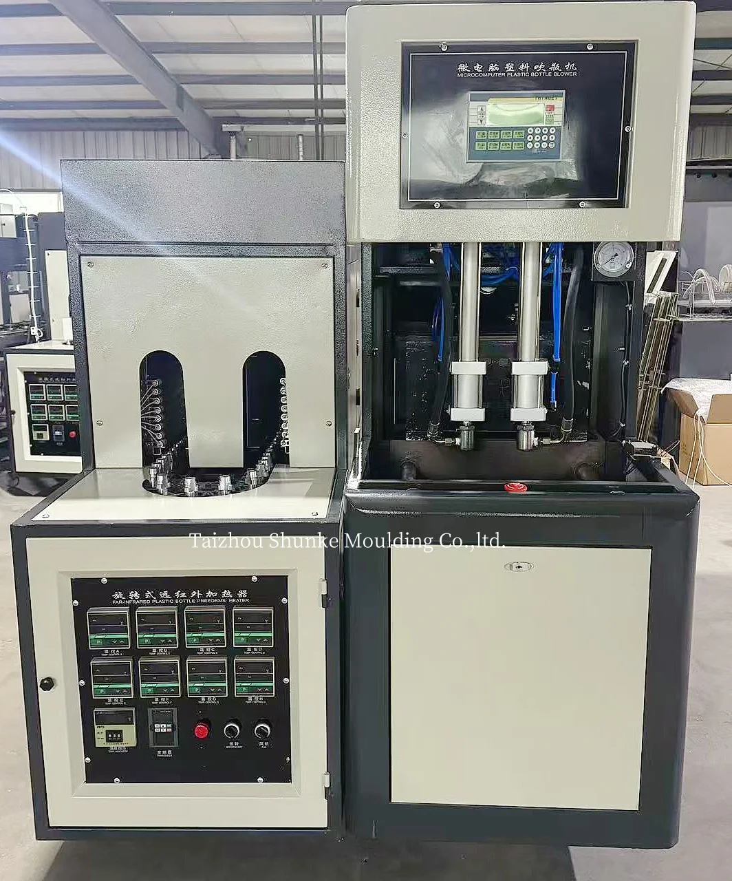 Customized 2 Cavity Semi Automatic 5ml 2L Pet Bottle Blowing Machine Easy Operate 800 BPH Plastic Bottle Making Machine