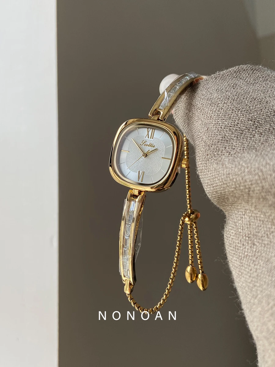 

Ladies' high-end watch, stainless steel bracelet watch, retro style, simple yet luxurious quartz watch, as a gift for your girlf