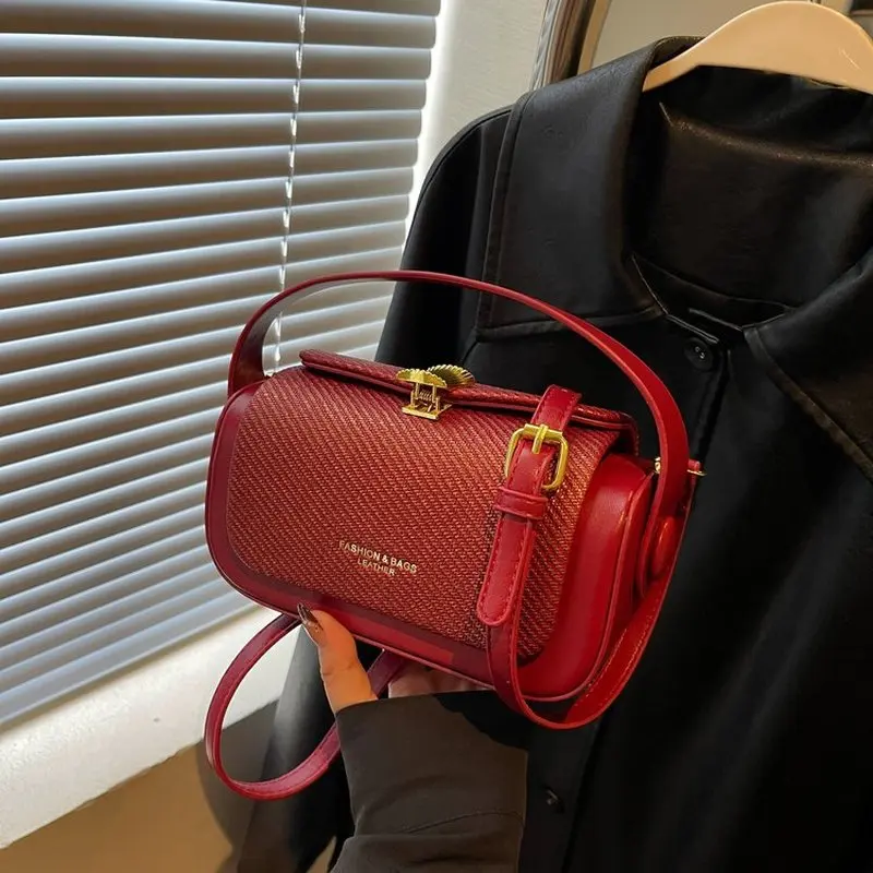 Women's Shoulder Bag，Solid color printed flap wallet，Stylish and elegant crossbody bag，Suitable for Daily Use