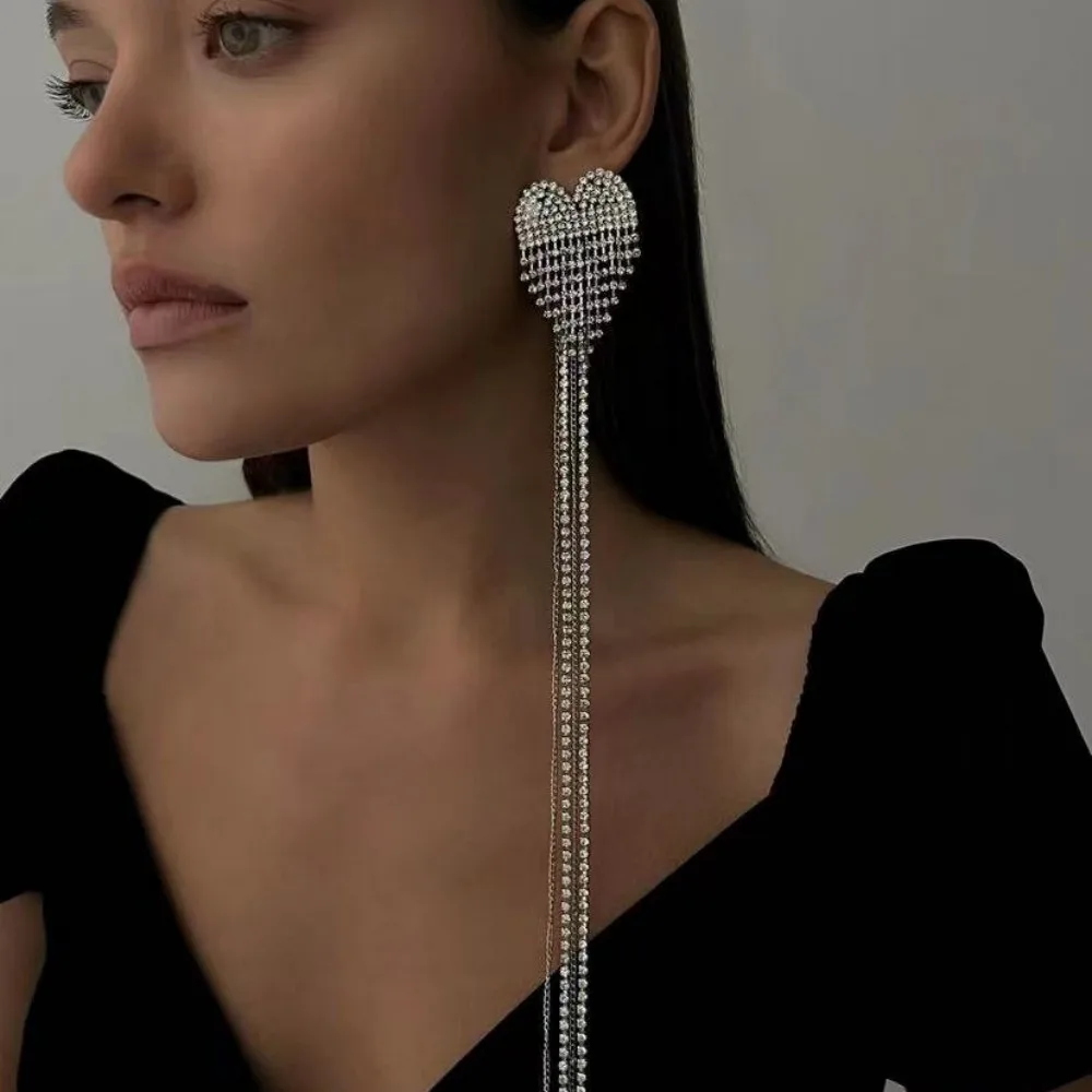 

2023 Shiny Rhinestone Super Long Tassel Heart Drop Earrings Wedding Jewelry for Women Ins Crystal Geometric Dangle Earrings Gift