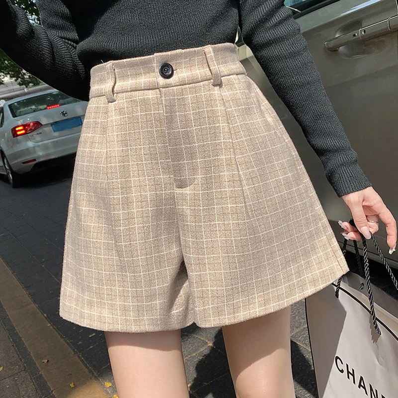 Autumn Winter Women Woolen Plaid Shorts Elastic High Waist Boot Shorts Korean Fashion Pocket Zipper Loose Casual Shorts Female