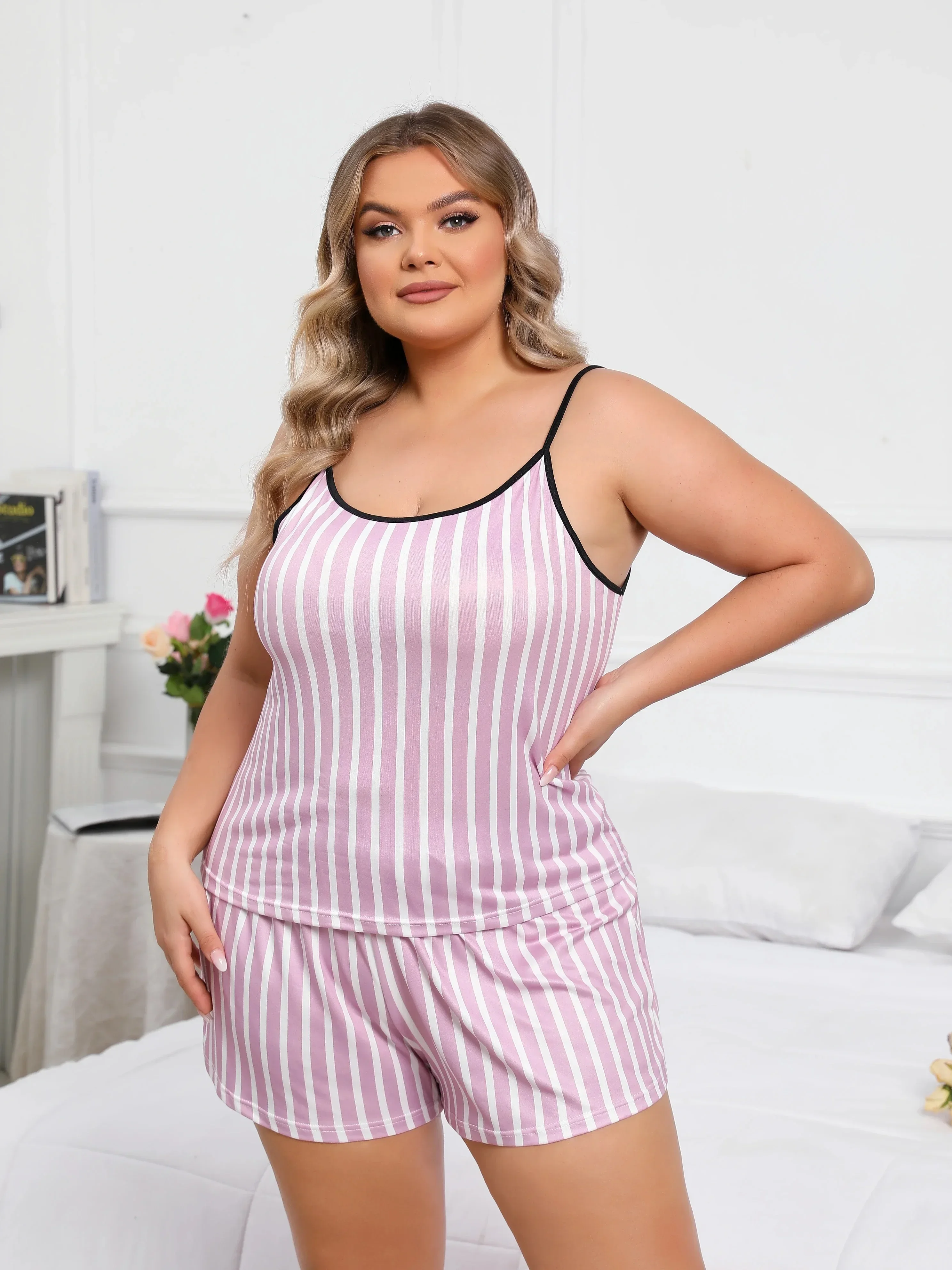 Women's Plus Size Stripe Printed Cami Top and Shorts 2pc Pajama Set,Comfy Cami Round Neck Top and Shorts with Elasticc Sleepwear