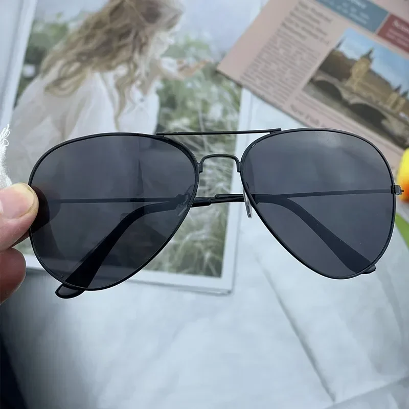 Unisex Luxury brand Pilot sunglasses Designer men women Vintage Outdoor Driving sun glasses for female male