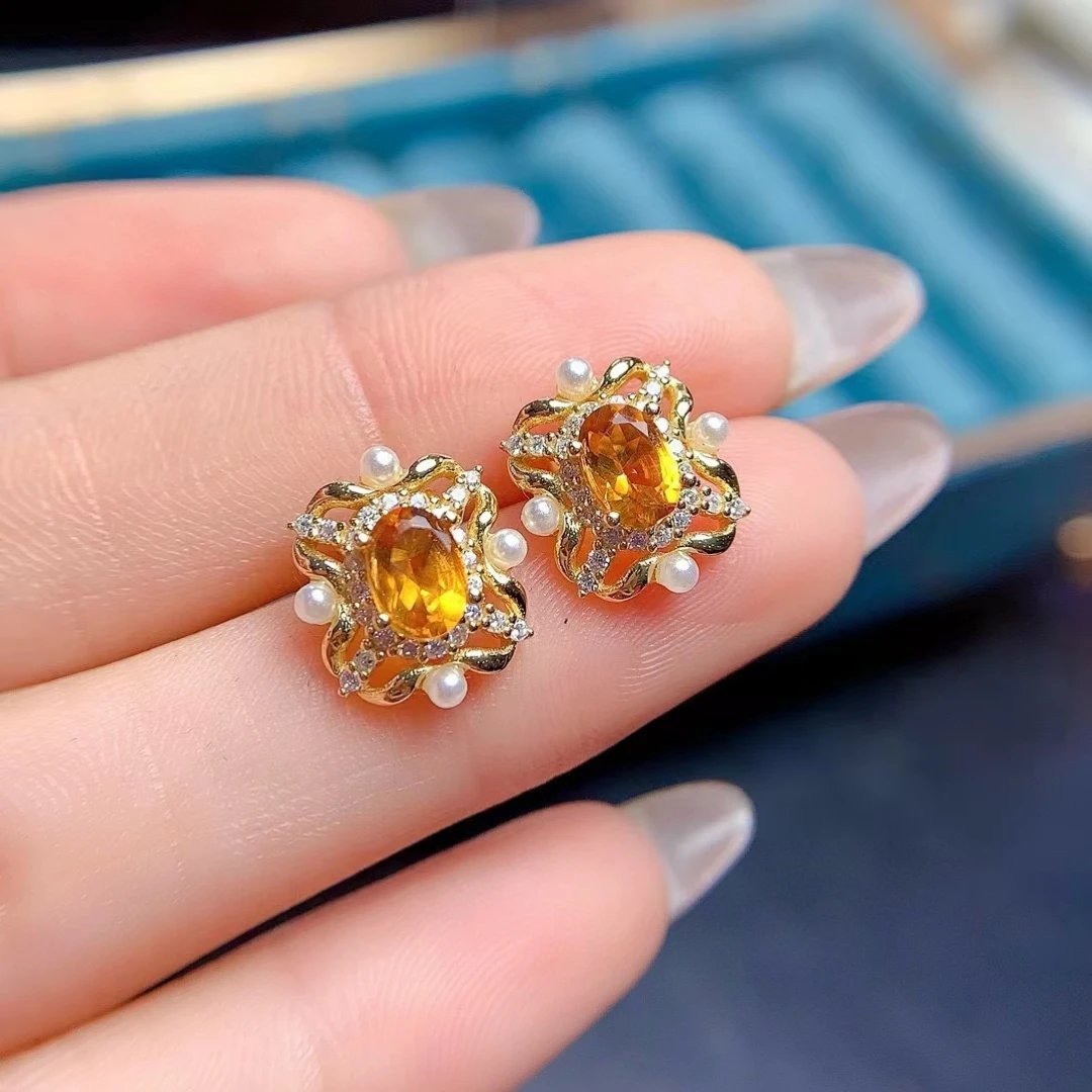 

Женские серьги-гвоздики из серебра 925 пробы, 4 Х6 м