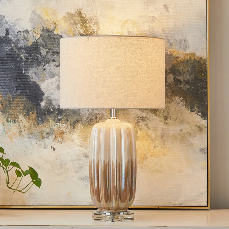 

American light luxury table lamp bedroom bedside lamp modern simple villa Italian designer living room study ceramic table lamp