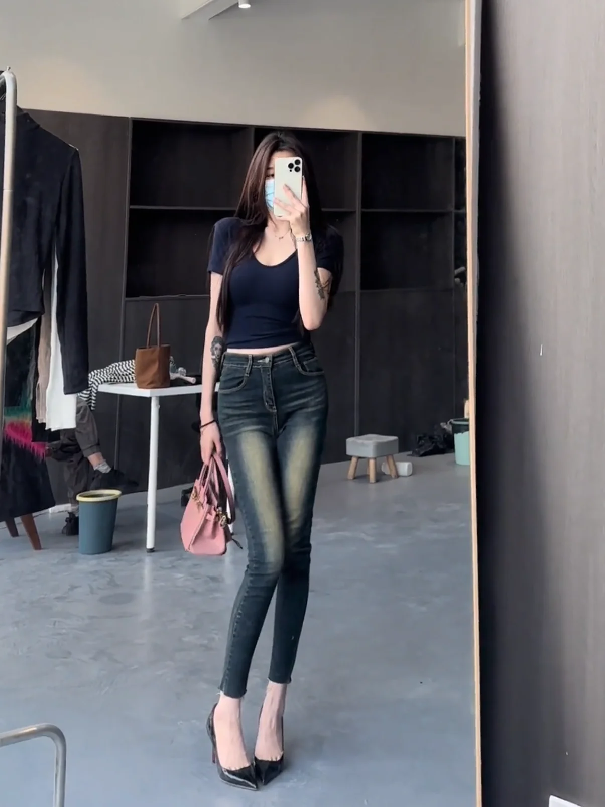 

Retro High Waist Slim Fit High Street Korean Sle Pencil Nine Points Jeans Women's Cotton Stretch Denim Skinnies with Frayed...