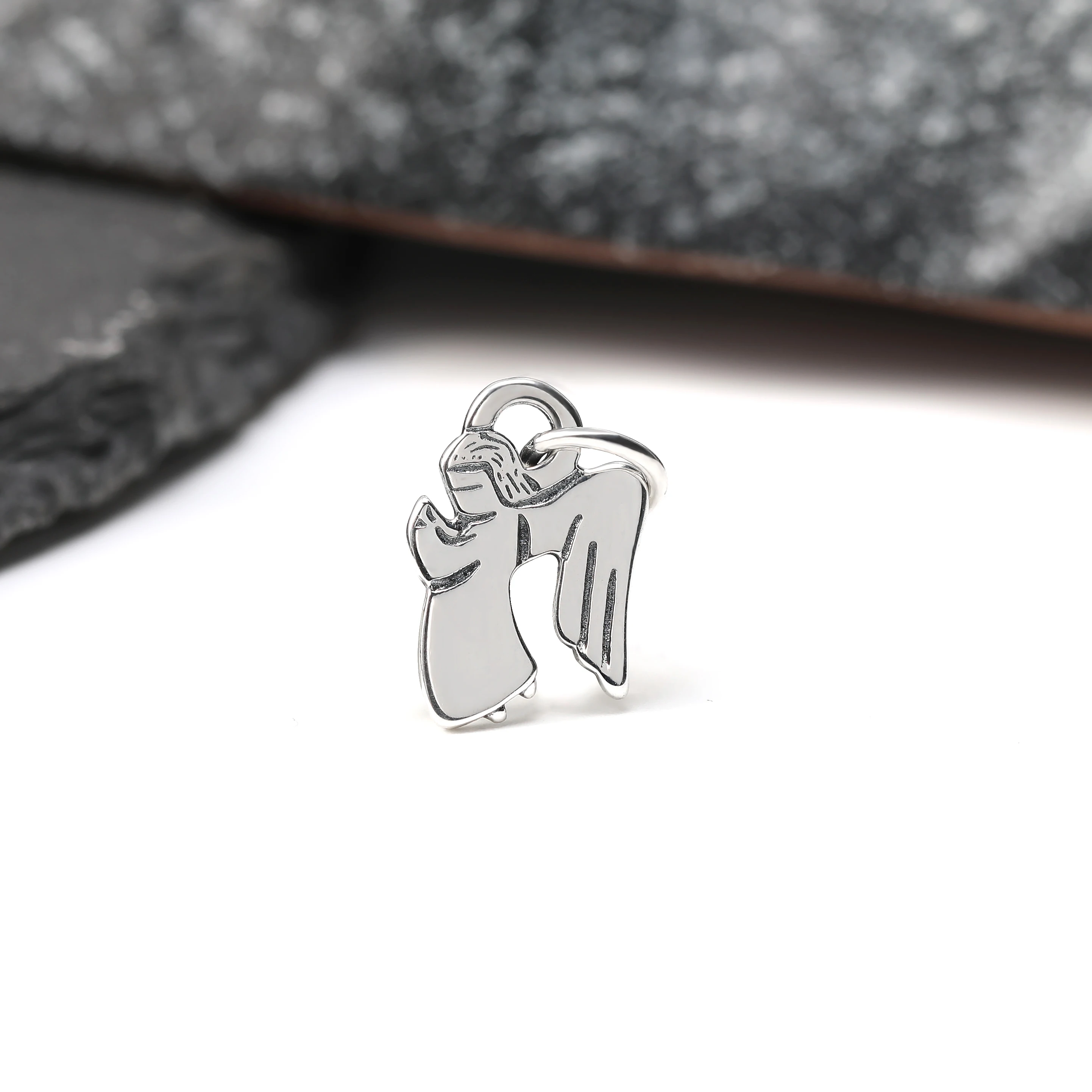 

DJ473 Authentic 925 Silver Angel Wings Little Angel Charm Fashion Classic Pendant DIY Silver Jewelry