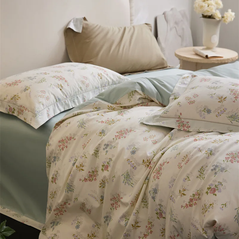 

Customizable 2025 spring and summer new pastoral small fresh small floral platinum soft cotton four-piece set