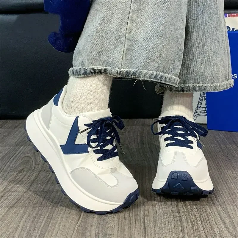 Fashion 2025 Lace Up Women's Athletic Shoes Original Designer Luxury Deals Offers Vulcanized Shoe Stylish Casual Ladies Footwear