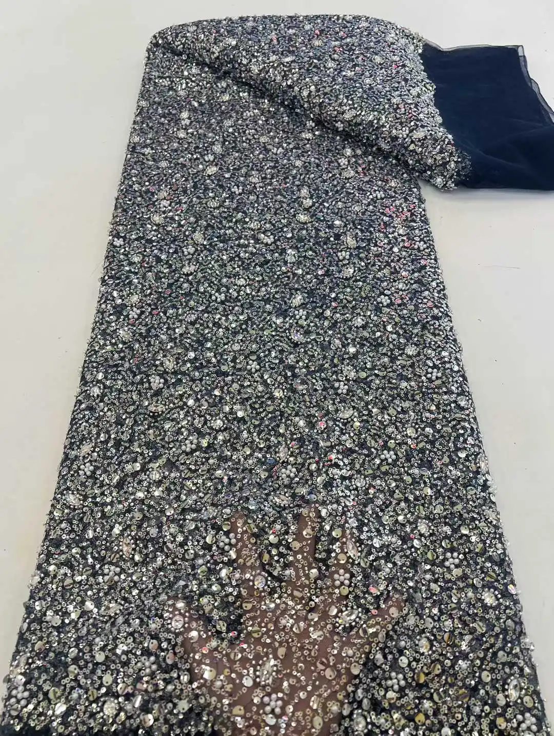 

Роскошное африканское кружево с бисером 2026 года, высококачественная ткань ручной работы с бисером и пайетками, 5 ярдов, Нигерия, для вечерних платьев