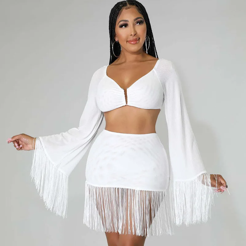 

Sexy Knit Tassel 2 Piece Sets for Women Summer Beach Outfits 2023 Flare Sleeve Crop Top and Mini Skirts Night Club Matching Sets