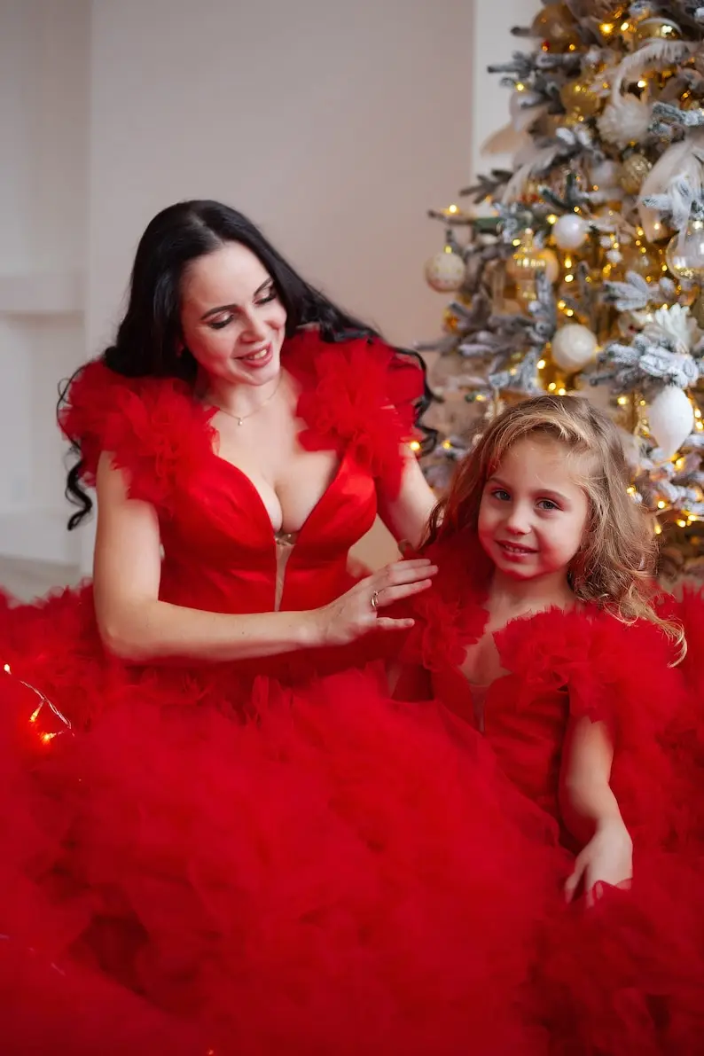 Red Gorgeous Ball Gown Evening Dresses For Family Portrait Photography Mommy and Me Matching Dresses Mother Daughter Party Gown