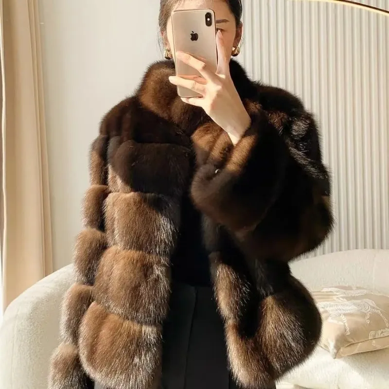 2025 Short Fur Coat Fashionable Autumn Winter New Style Young Fur Jacket Stand Collar