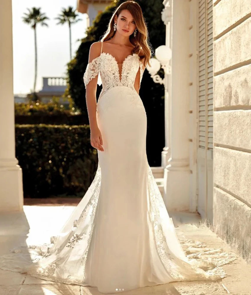 

MCDV Customized Graceful Jersey Mermaid Spaghetti Straps Lace Sequined Evening Dress Fashion Sweetheart Women Wedding Gowns