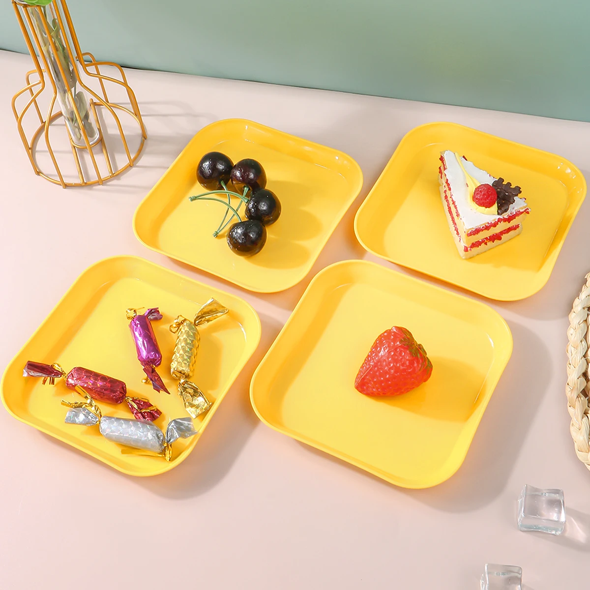 4/8/12pcs Yellow plastic snack plate can be reused suitable for home kitchen restaurant snack dessert fruit