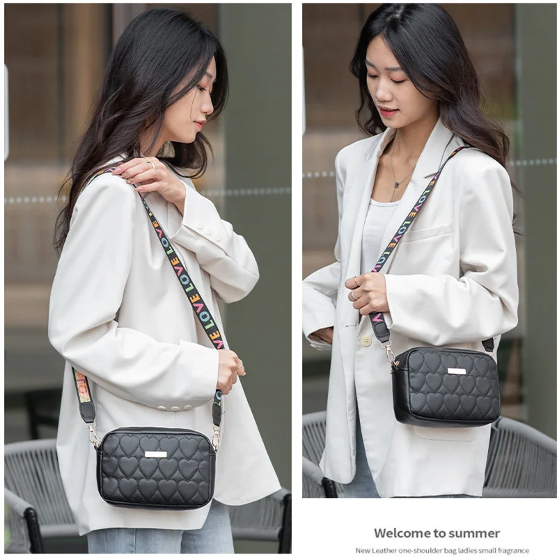 2023 Small Messenger Bag for Women Trend Heart Lingge Embroidery Camera Fashion Ladies Shoulder Crossbody Bags Mobile Phone Bag