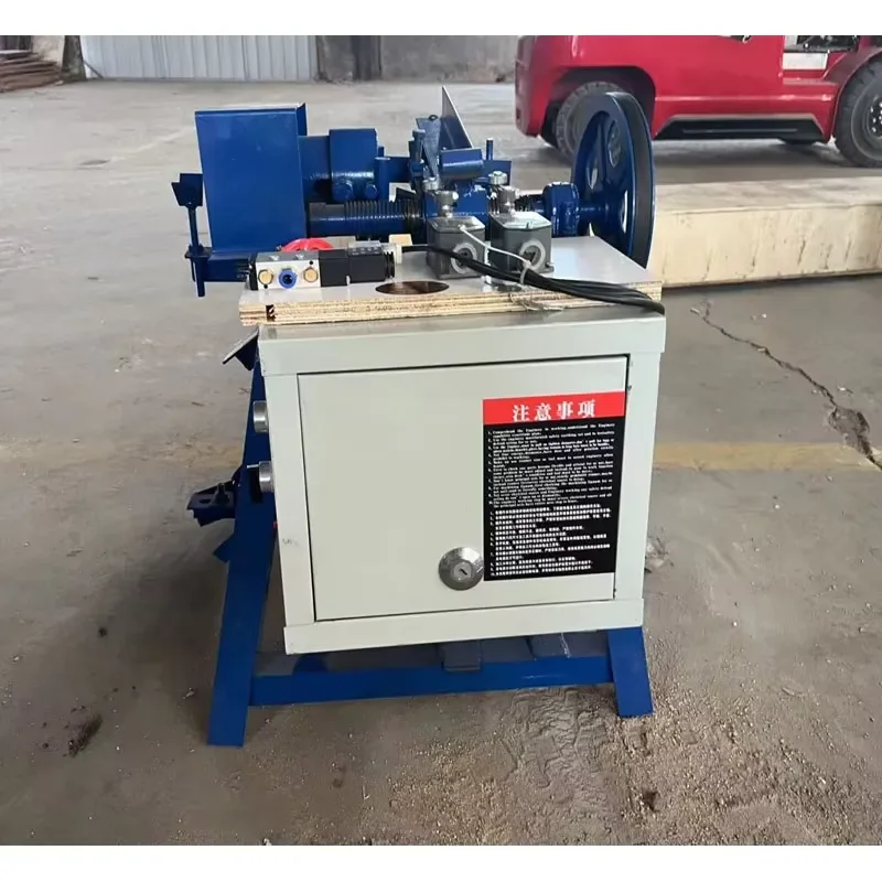 CE Certification New Tool Wooden Handle Wood Rod Screw Making Machine 500mm Length Thread Wood Rod Stick Rolling Wood
