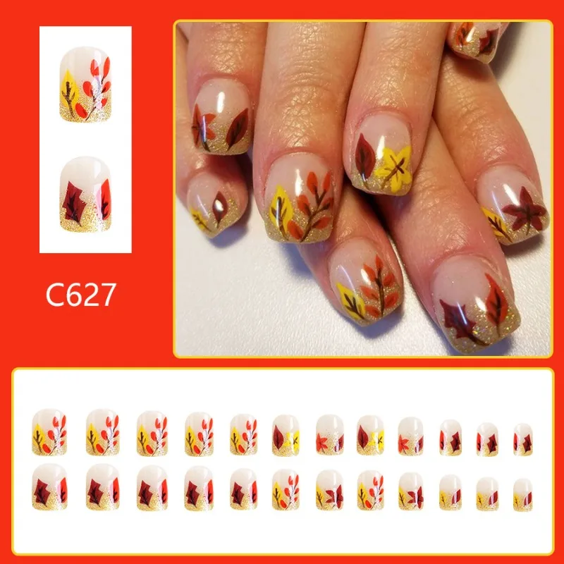 24 Pcs Short Square Nails Press Ons Gold Glitter Maple Leaf Nail Art Autumn Winter Ready-made Artificial False Nails with Design