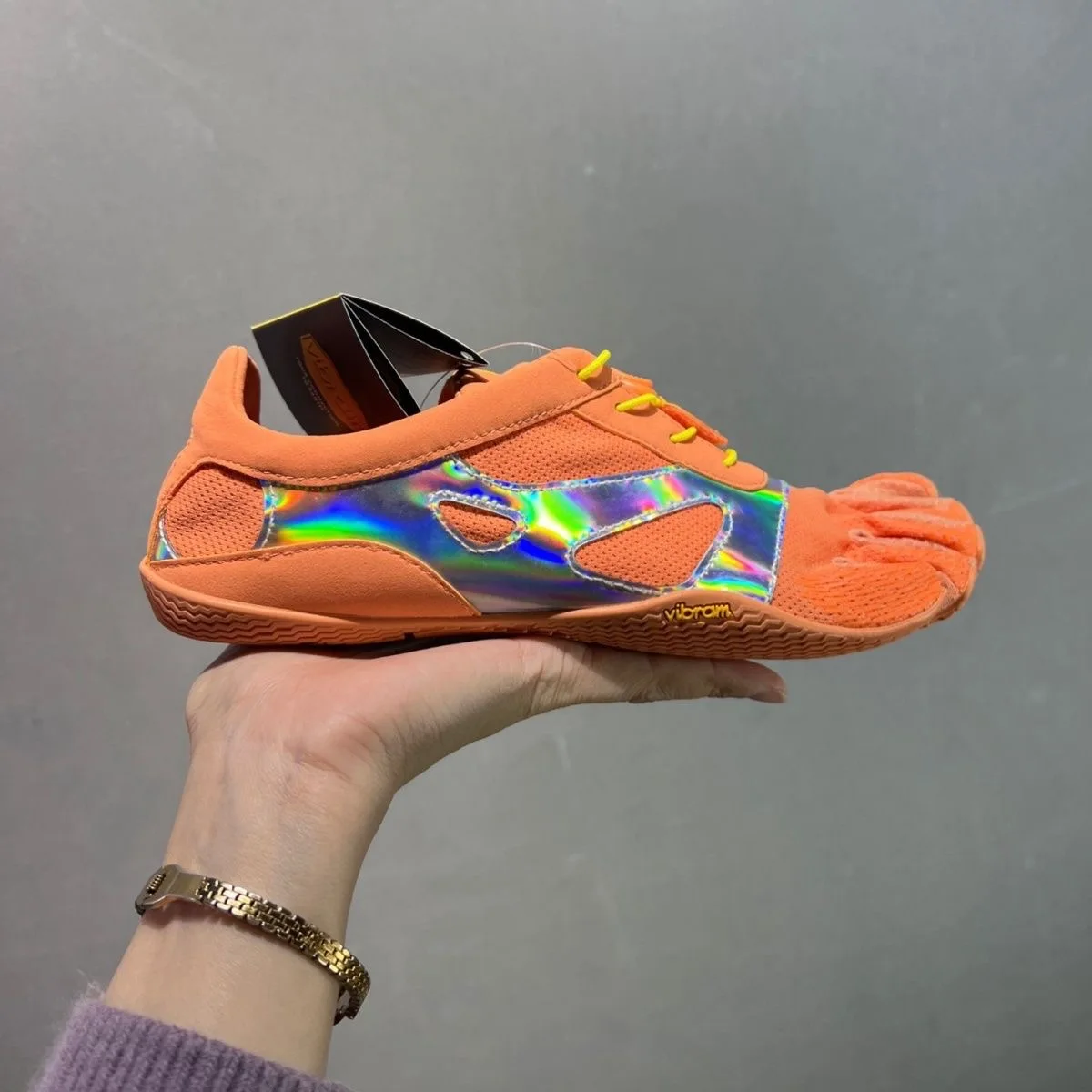 

Men's and Women's Five-Toe Hiking Shoes Comfortable and Versatile Unisex Weightlifting Walking Sports Shoes