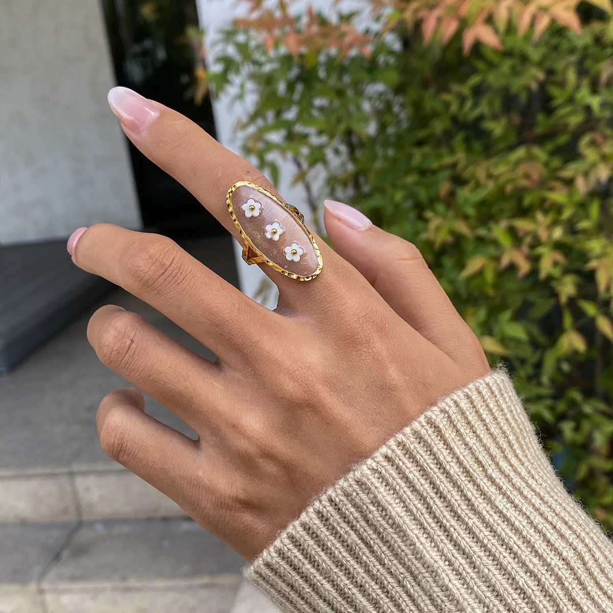 楕円形のステンレス鋼のオープンエンドリング,女性用,抗アレルギーチャーム,デイリージュエリー,花,3つのシェル,ヴィンテージ,18k