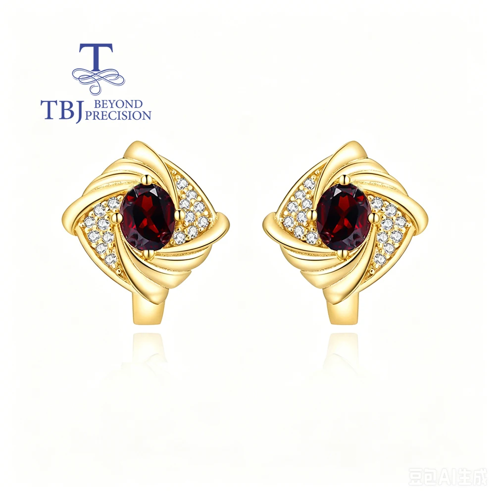 Natural Red Garnet Small Earrings for Women 925 Sterling Silver Fine Jewelry Light Luxury Design for Anniversary Party Accessory
