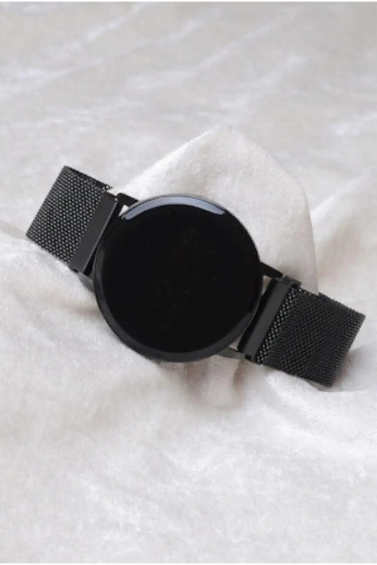 

Unisex Black Magnet Touch Wrist watch