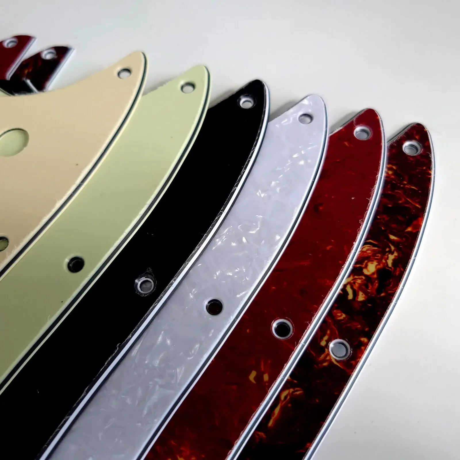 قطع غيار جيتار بيكجوارد لسلسلة أوفست موستان P90 #4