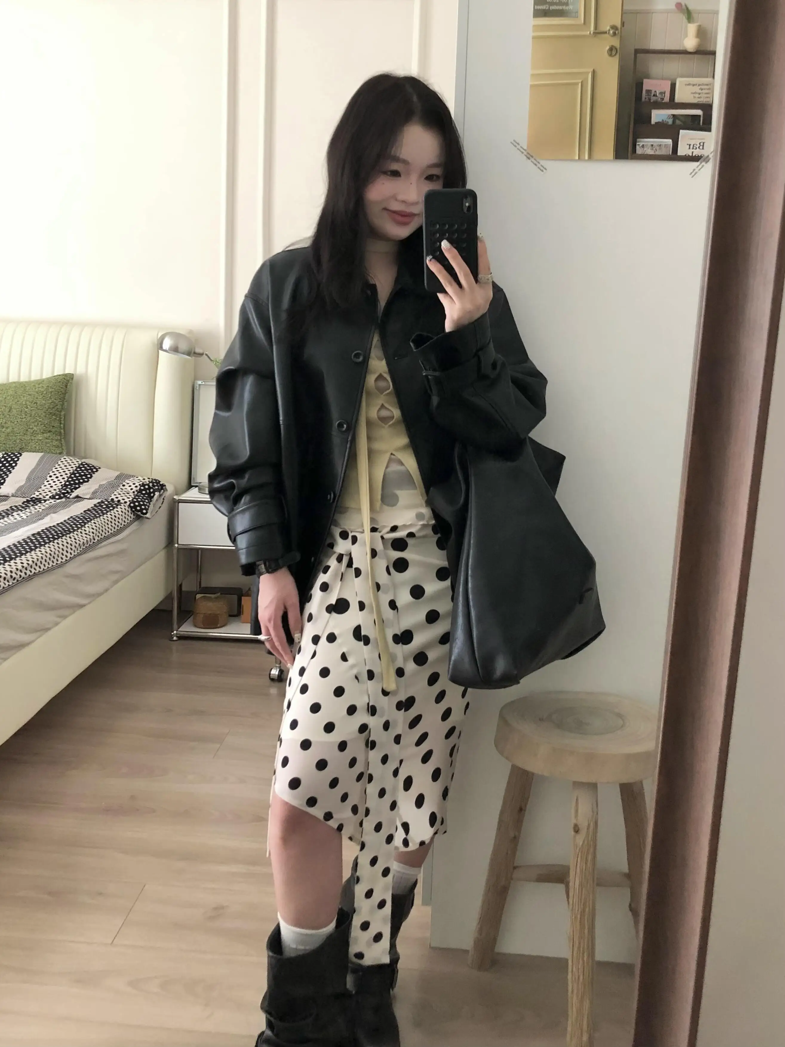American Retro Splicing Elastic Waist Head Versatile Slant Cut White Polka Dot Half Skirt Women Spring Summer Irregular mid L...