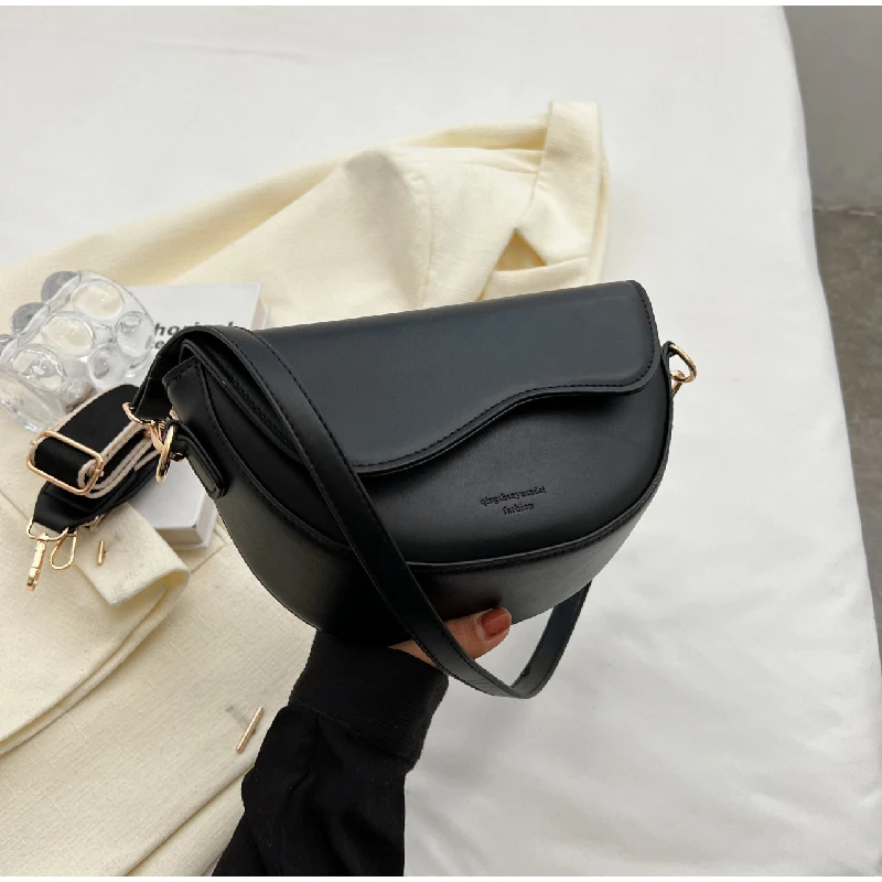 Retro Saddle Bags For Women Shoulder Bags New Autumn Winter Ladies Cross Body Bags Brown Black Leather Flap Females Bags