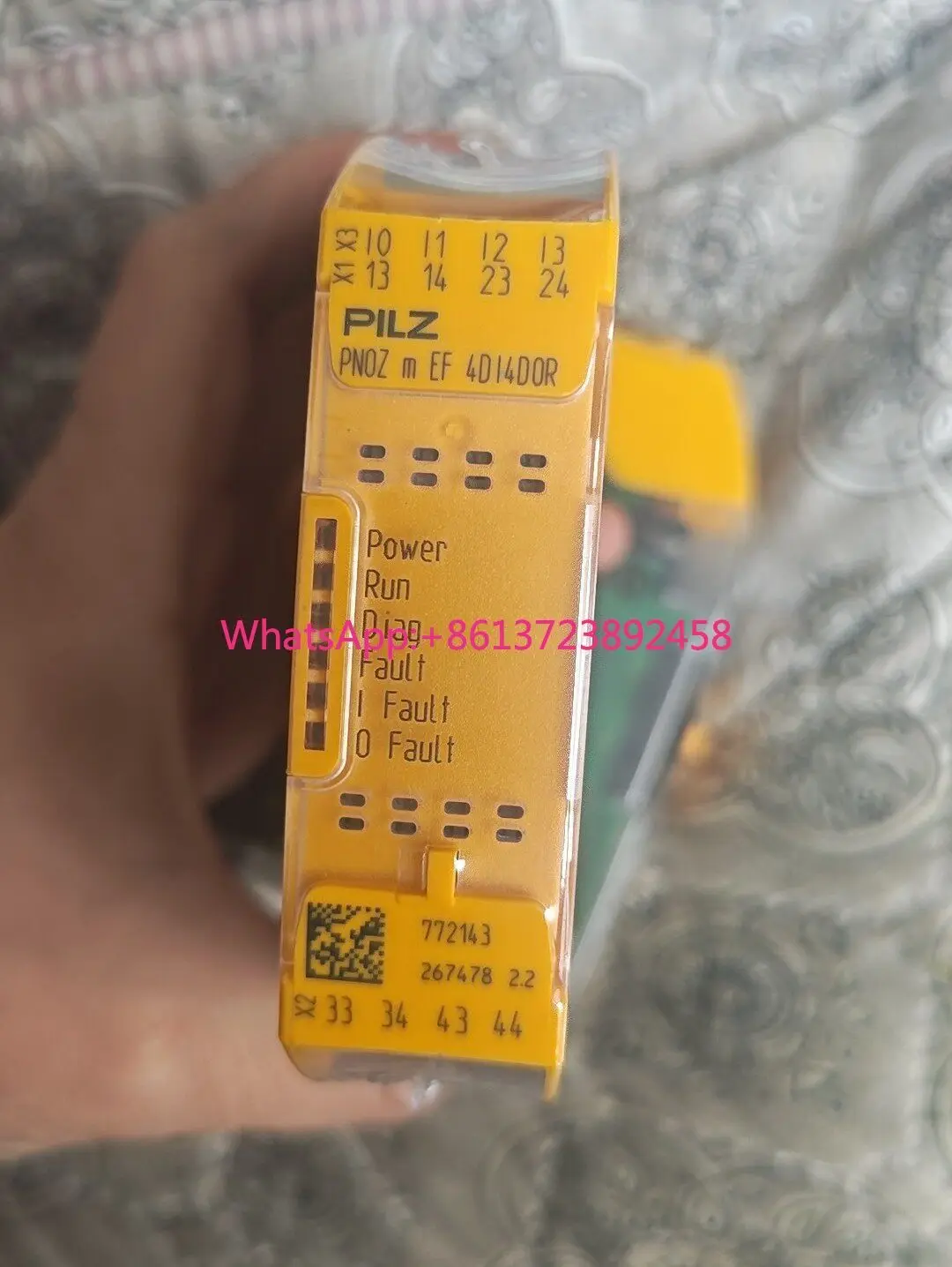 Pilz 772143 safety relay module Germany in stock