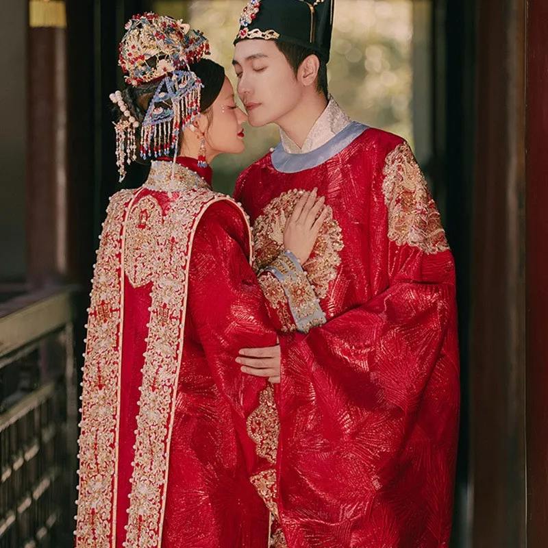 

Хан, новый стиль, корона Феникса и красное свадебное платье, комбинация цветочных пар в китайском стиле