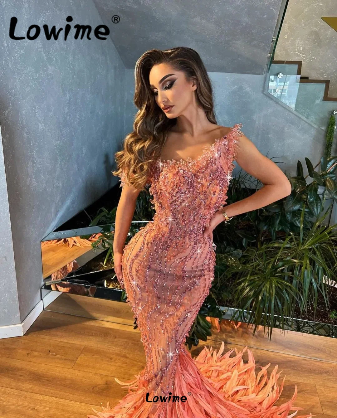 Coral Pink Long Prom Dress Full Beaded Crystals Mermaid Feather Celebrity Evening Dresses One Shoulder Arabic Wedding Party Gown