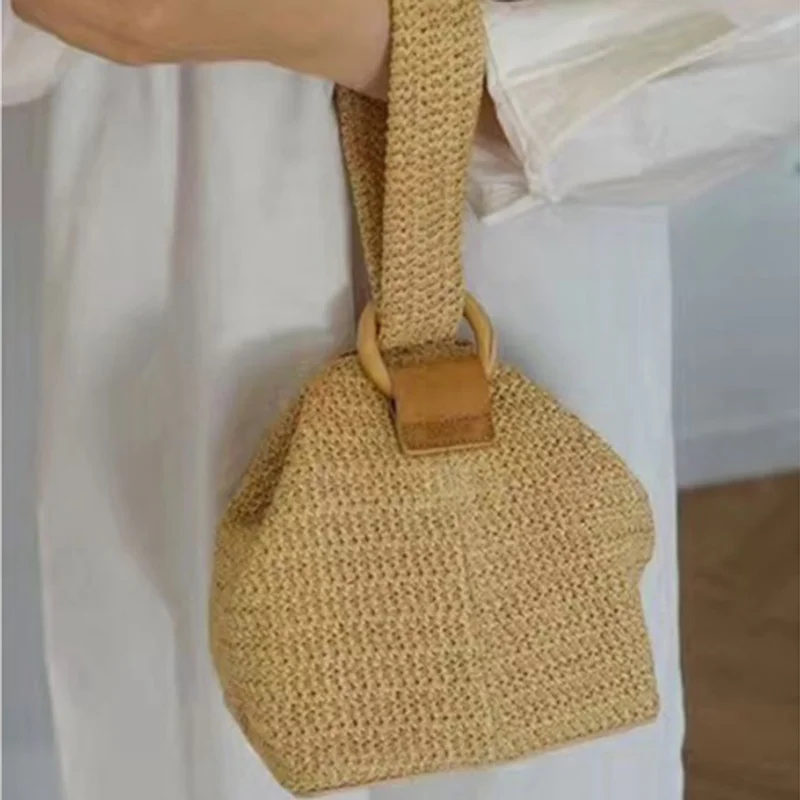

Lightweight New Straw Woven Handbag For Girls Beach Woven Simple Niche Fashion Handbag