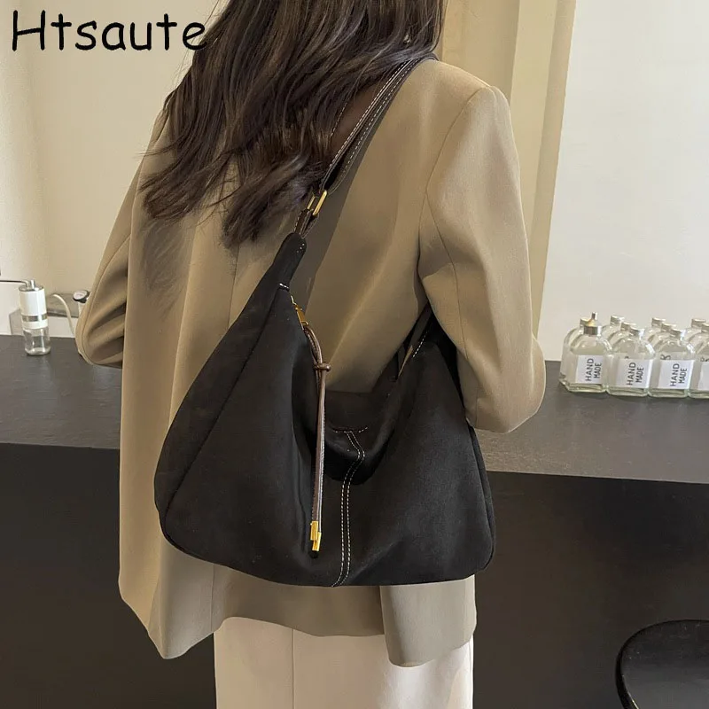 

Сумка-пельмень женская осенне-зимняя: вместительная и стильная сумка-тоут, кроссбоди, на плечо, маленькая сумочка для повседневной работы