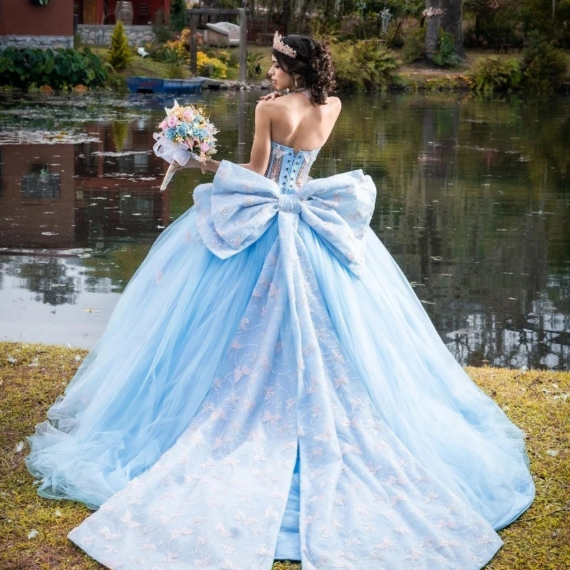 

Sky Blue Princess Off The Shoulder Ball Gown Quinceanera Dress Beads Ceystal Bow Tull Sweet 16 Dress Vestido De 15 Anos