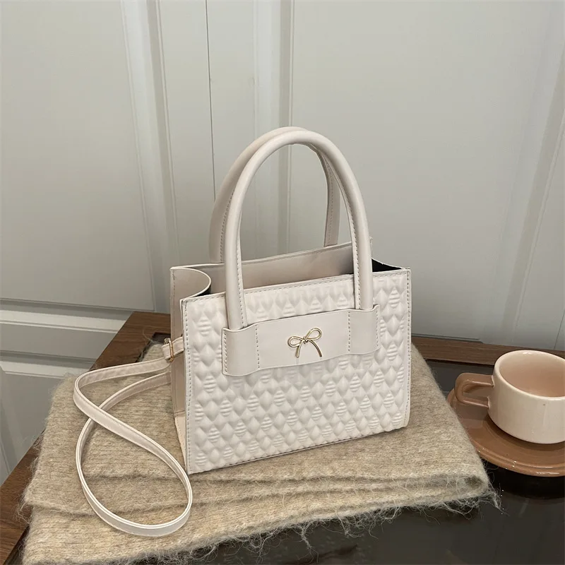 Crossbody Bag Small Square Handbag Texture Fashionable One-shoulder Bag Woman Sweet Cute All-matching Spring Zipper