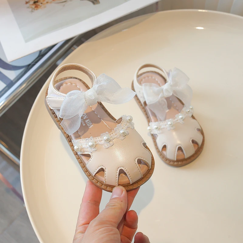 Sweet Girls Flat Sandals 2025 Summer Pearl Lace Bowtie Children Causal Princess Sandals Fashion Cut-outs Baby Girl Dress Sandals
