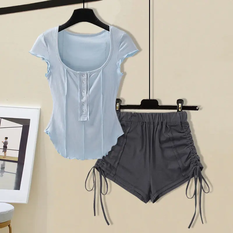 

Летний облегающий женский модный комплект из 2 предметов: топ и шорты, полиэстер, универсальный, трендовый наряд