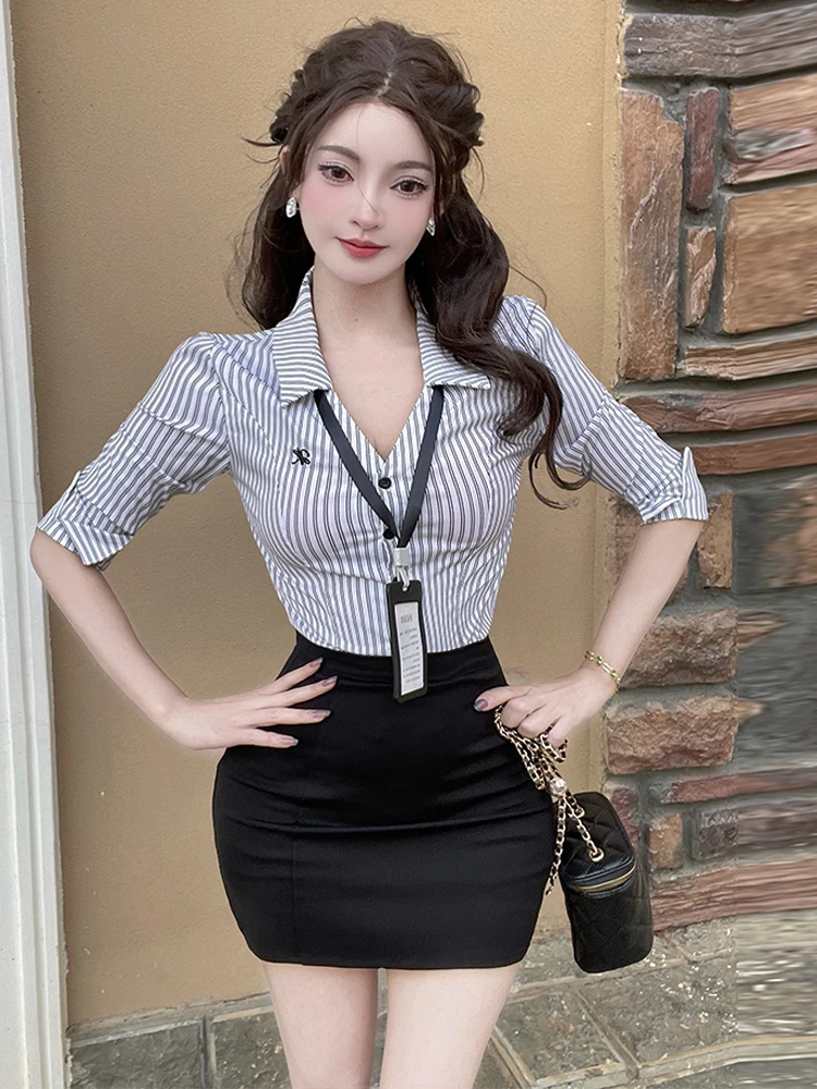 

Slim Fit Shirt And Short Skirt Set with Single Button And Stripes for Women Fashionable Workwear Two Piece Suit