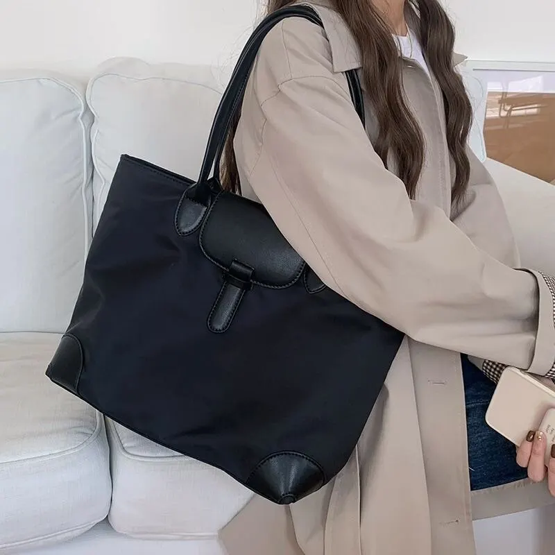 Casual femmes sac fourre-tout classique grande capacité sac à bandoulière en nylon 2023 mode léger voyage sac à main