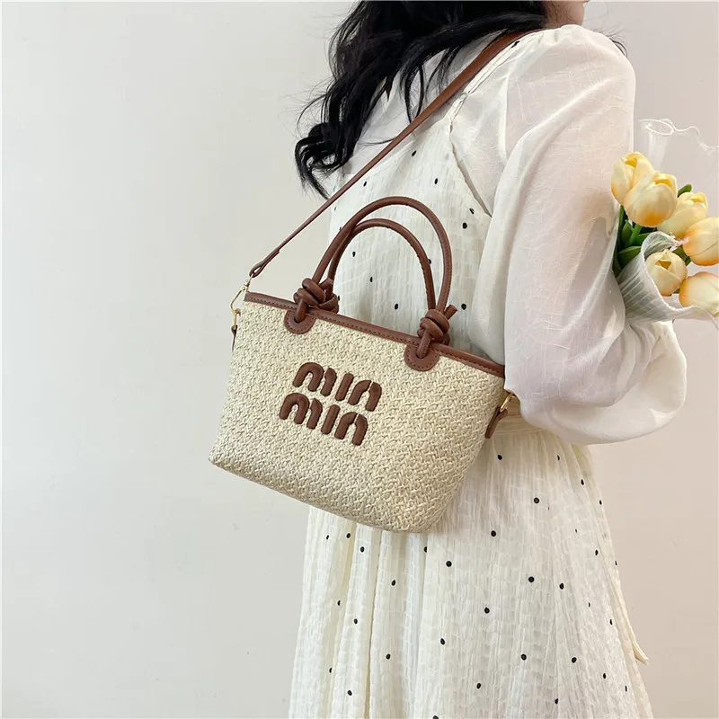 2024 Designer Luxury Straw Beach Tote Bag For Women Top-Handle Hand Ladies Handbag Purses Clutch Totebags Free Shiping Low Price