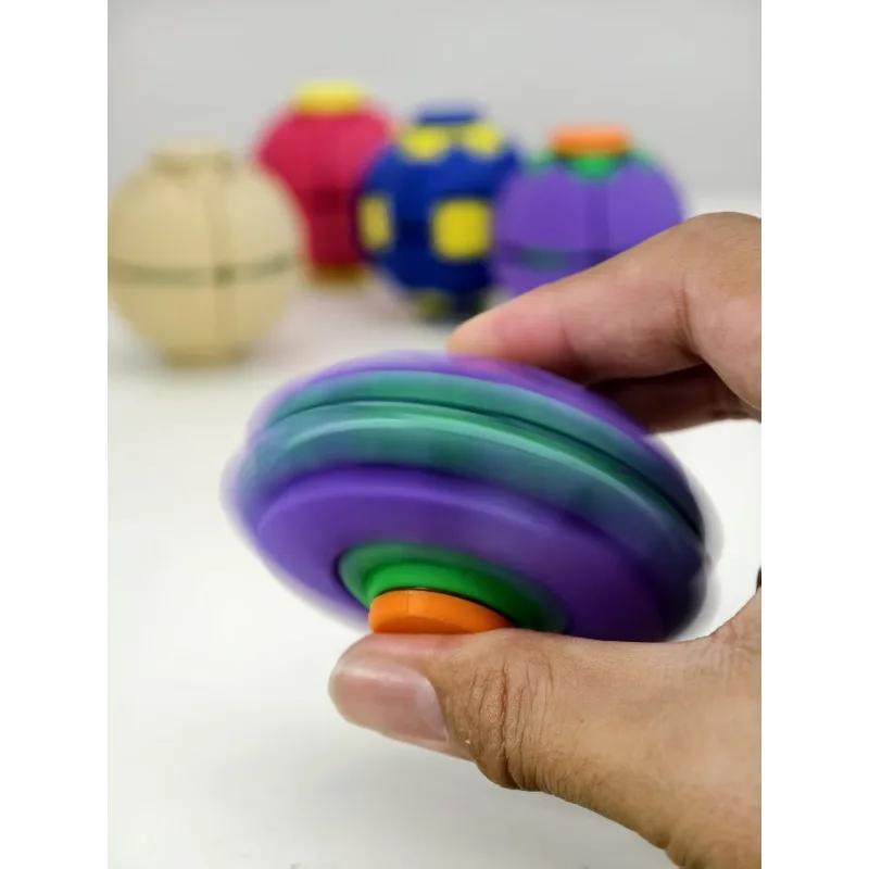 Press the rotating decompression ball 3D printing toy decompression artifact gyro to relieve boredom