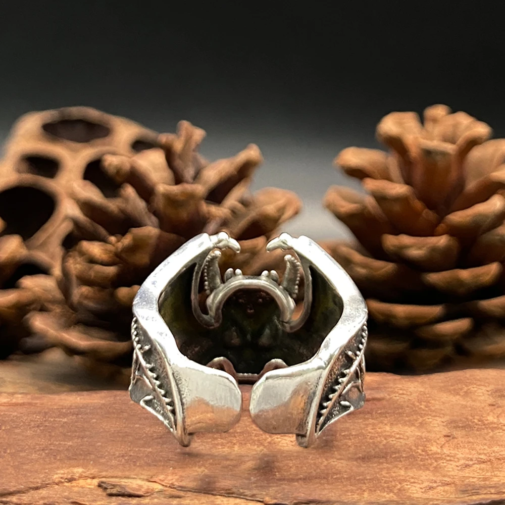Gothic Bat Skull Ring for Men Retro Wide Adjustable Biker Ring Halloween Vampire Jewelry Personalized Art Decoration Ring Punk